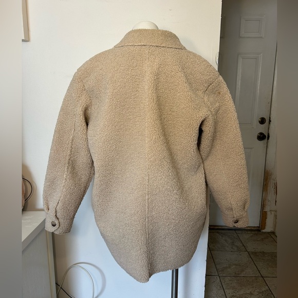 Shearling Shacket - Cream - Picture 7 of 8